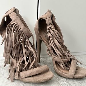 Fringe high heels nude/taupe